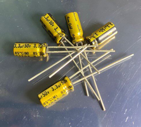100个=32元尼吉康nichicon（fine gold）FG 3.3uF/50V 电解电容器