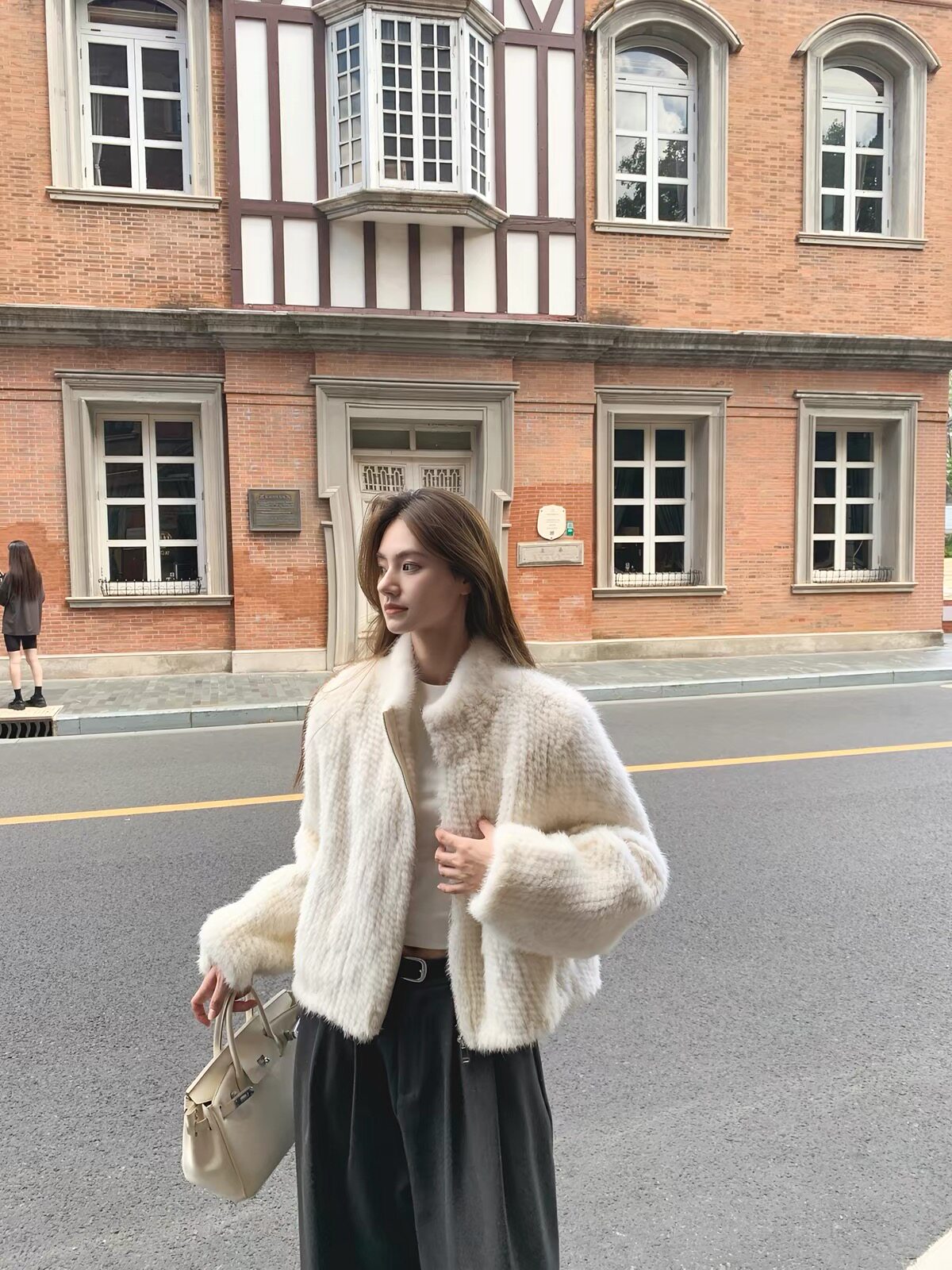 仿水貂编织立领拉链短款皮草女