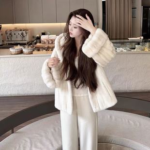 新款 连帽南瓜袖 通勤抗风保暖仿貂毛毛外套皮毛一体版 冬日序曲