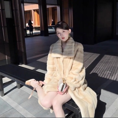 【千金貂】鼎奢紫金仿貂法式方领