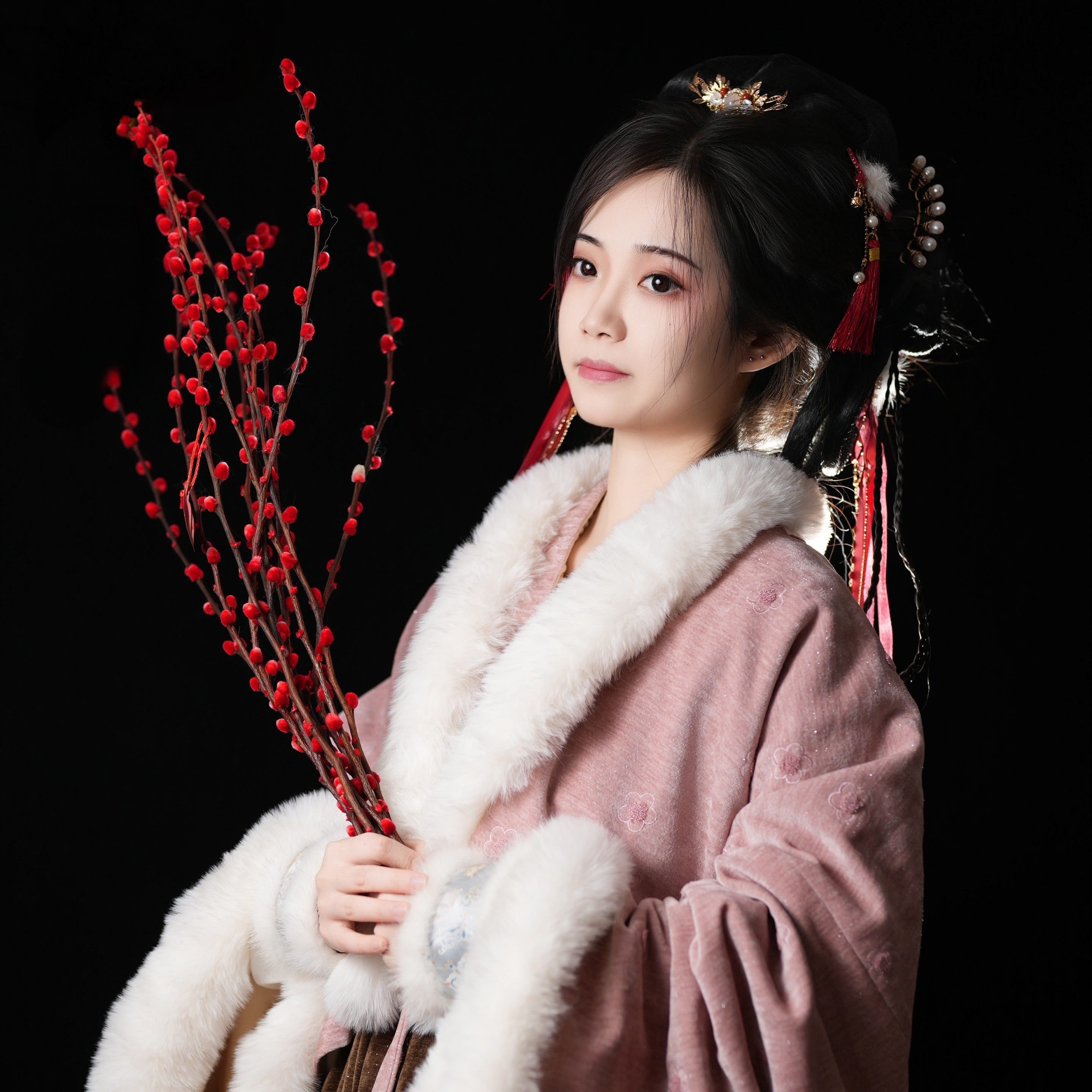 踏雪寻香 | 凤翥斋唐制仿法门寺绣花绒双层圈毛短袄汉服,女装/女士精品,汉服上装,淘宝优惠券,粉丝福利购,淘宝优惠卷