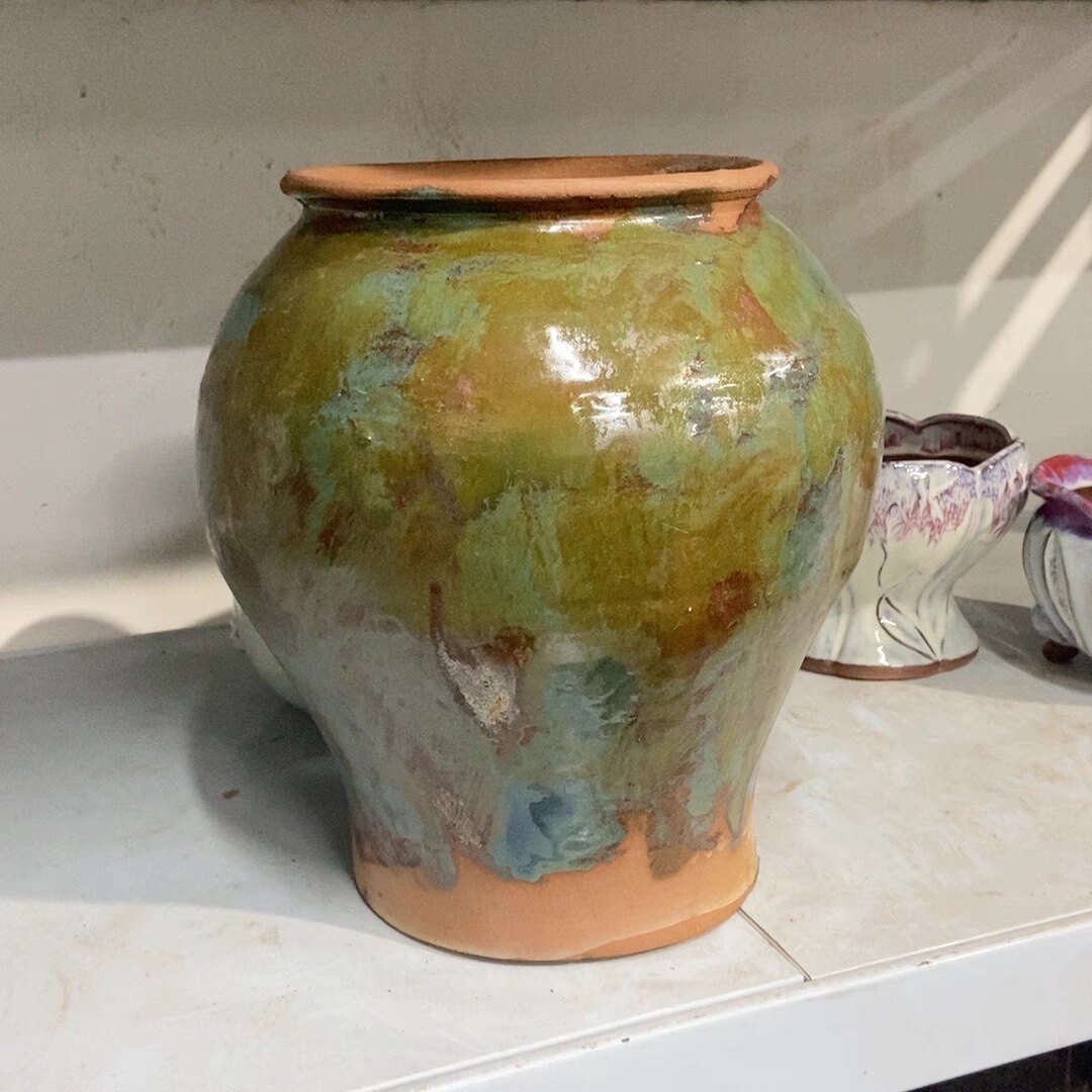 油画大罐子,有底孔