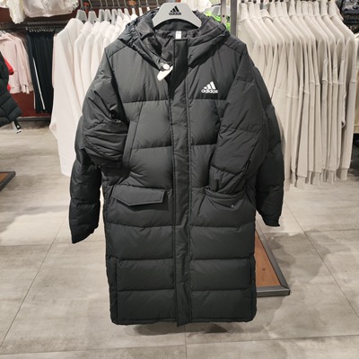 Adidas阿迪达斯冬季男女款户外防风保暖长款黑色连帽羽绒服GK0664