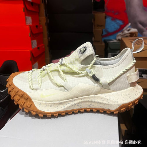 Nike/耐克ACG MOUNTAIN FLY GTX 男女户外越野运动鞋 DD2861-001