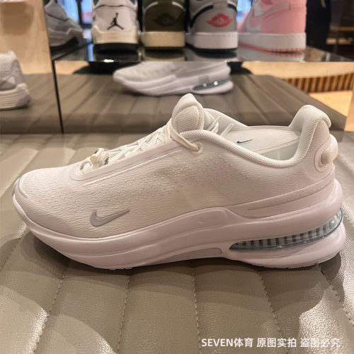 Nike耐克女25春夏新款舒适透气运动鞋增高气垫跑步鞋IB2764-100