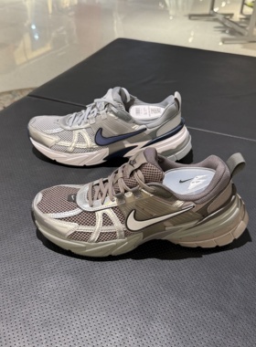 NIKE耐克 V2K RUN男子运动休闲复古训练轻便增高跑步鞋HJ4497