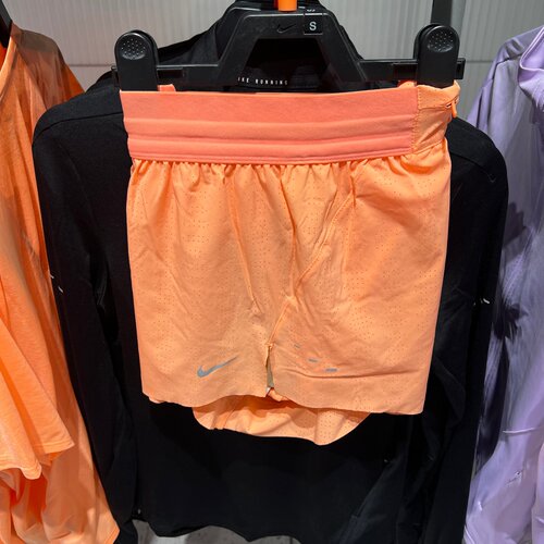 Nike耐克夏季新款Dri-FIT女子运动裤户外健身跑步短裤 IF1679-852