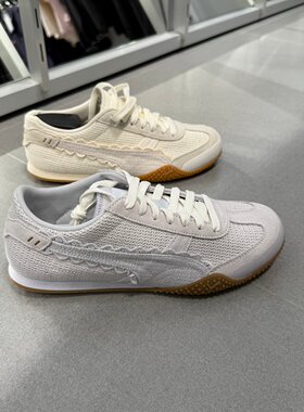 PUMA彪马BELLA UT女子复古磨毛花边拼接薄底T头休闲鞋 408810-01