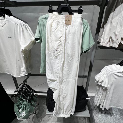 NIKE耐克女裤夏季轻薄舒适透气运动裤抽绳收口小标长裤IO3377-133