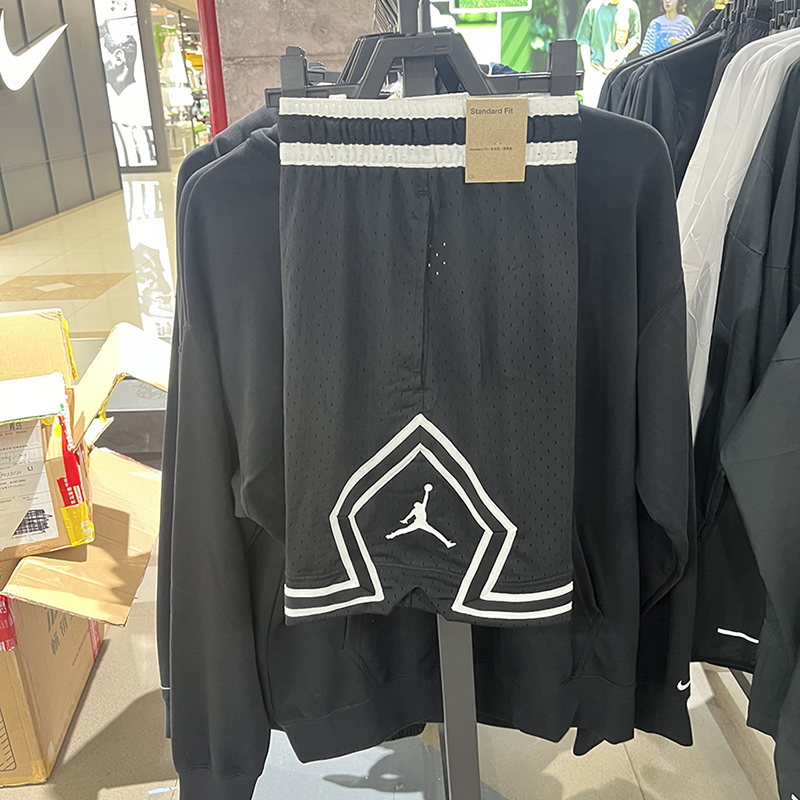 正品Nike/耐克经典男子新款运动休闲训练宽松五分短裤DX1488-010 运动服/休闲服装 运动中长裤／短裤 原图主图