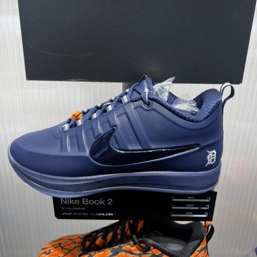 Nike耐克户外低帮复古缓震耐磨足球薄底运动休闲板鞋IM4668-400