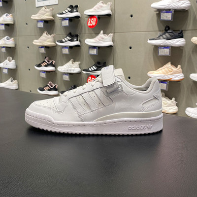 阿迪达斯男子系带耐磨运动休闲鞋