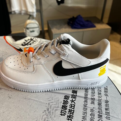 NIKE耐克男女小童FORCE 1 LOW耐磨运动休闲低帮板鞋 IR3985-121