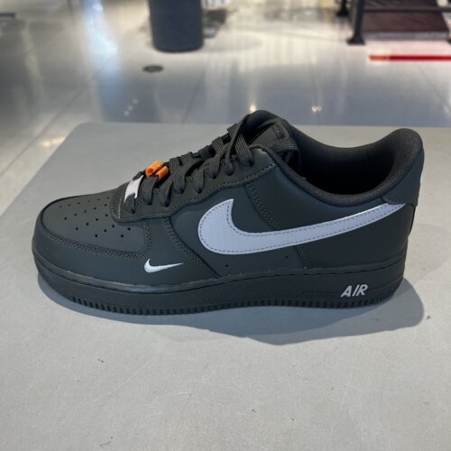 NIKE耐克男子鞋AIR FORCE 1空军一号运动鞋休闲鞋板鞋IV5732-001