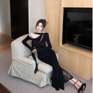 纯欲甜美套装 女早秋黑色一字肩镂空蕾丝T恤上衣半身裙穿搭连衣裙