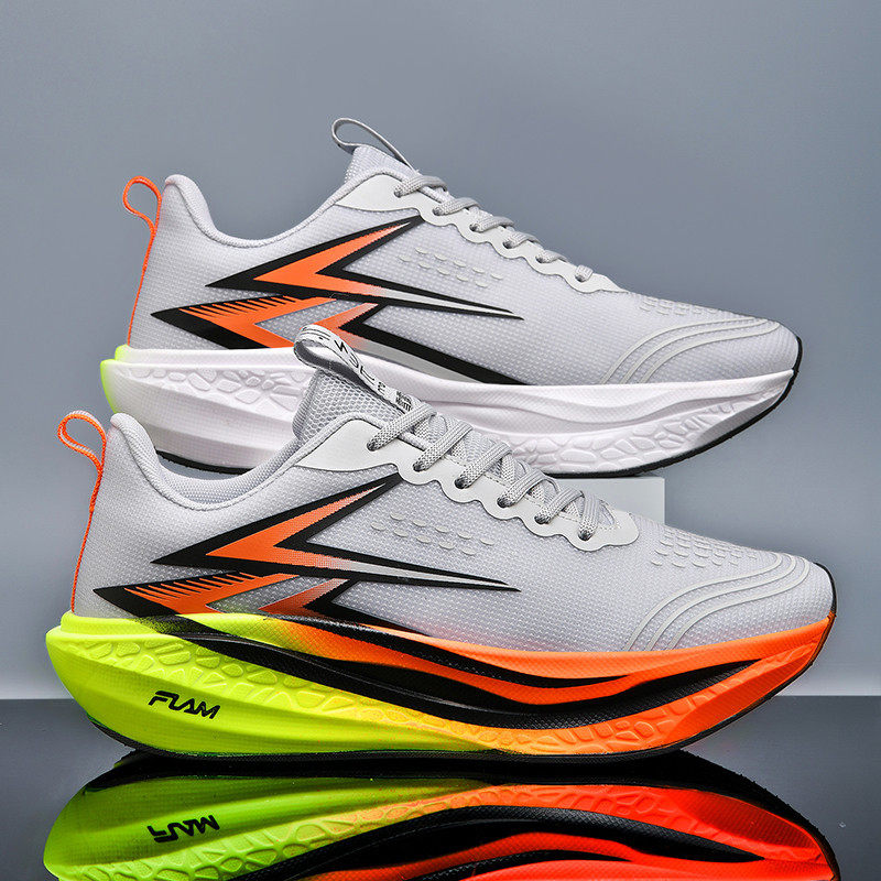 男女竞速体侧训练运动鞋 New running shoes sports shoes. - 实物图