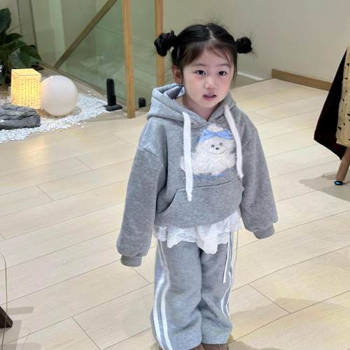 韩版女童秋冬新款小狗连帽套装