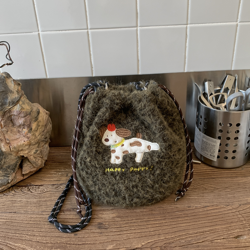 秋冬百搭斜挎包可爱软糯单肩包女