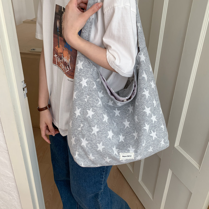 甜美小清新可爱星星包包女2026新款条纹单肩斜挎包小众通勤托特包