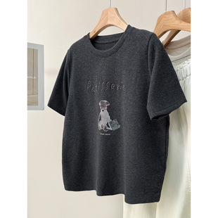 磨毛加厚韩版复古小狗印花短袖T恤女早春新款百搭宽松打底衫上衣