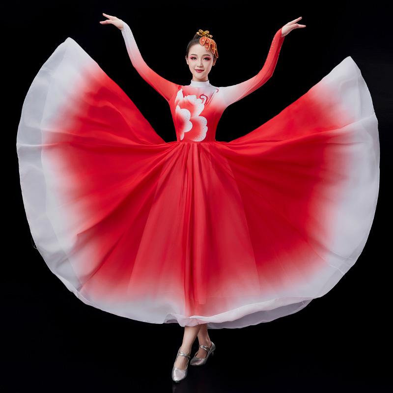 2025春季飘逸民族舞大摆裙套装