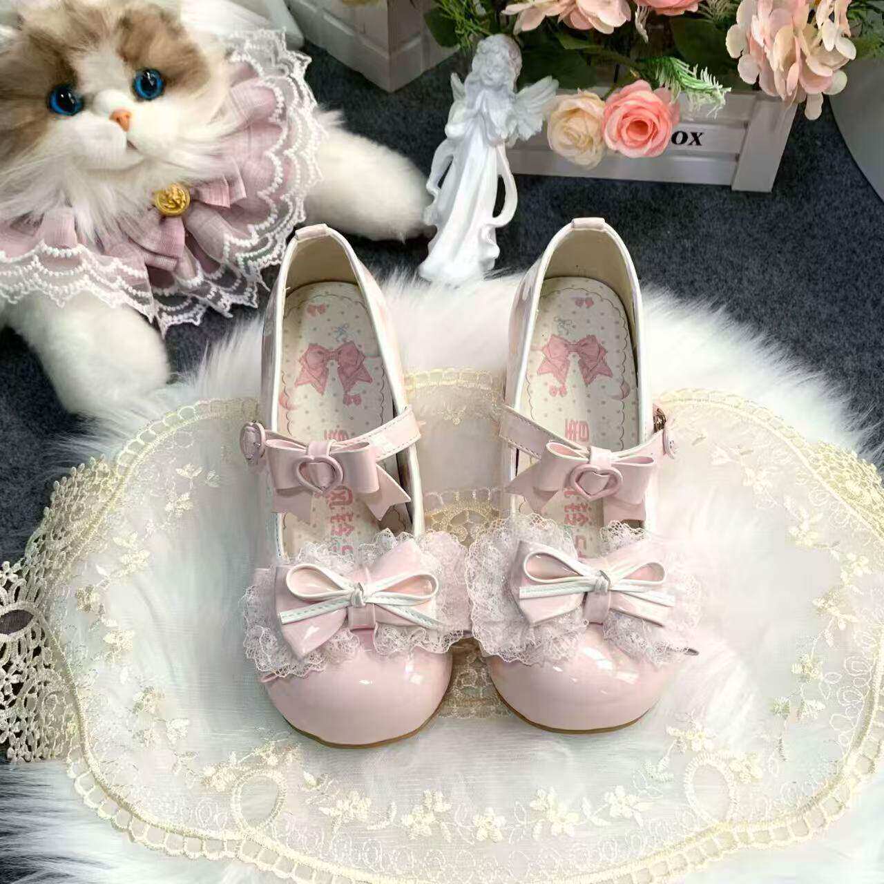 原创lolita鞋子蕾丝蝴蝶结芭蕾圆头低跟洛丽塔小皮鞋JK粉色单鞋女