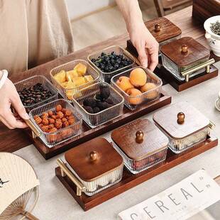 水果盘客厅茶几家用玻璃零食盘高端精致高颜值新款2026干果盘分格