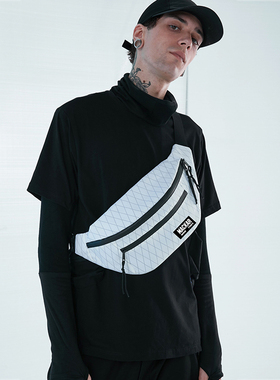 X-pac/户外运动旅行徒步腰包男大容量胸包多功能轻量化单肩斜挎包