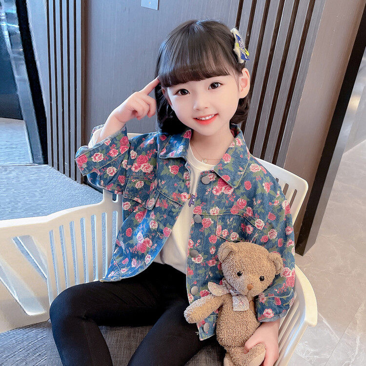 女童满印花朵牛仔外套2024新款女宝中小童春季洋气时尚夹克上衣