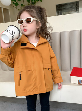 女童橙色魔术贴连帽外套2026春秋新款女宝中小童宽松拉休闲外套