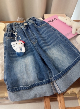 AS 26705女童牛仔七分裤带kt玩偶