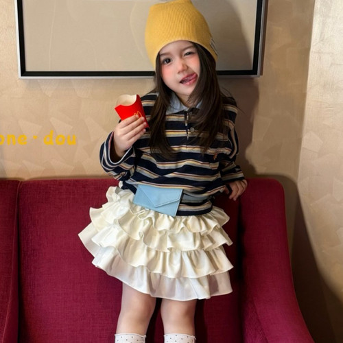 26秋 one 豆 女童条纹翻领上衣6736 白色蛋糕裙6728