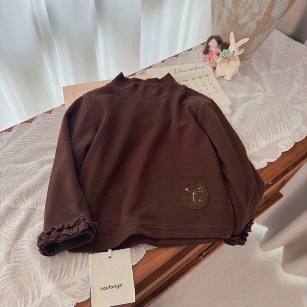 在仓 草房子 25冬 5416女童咖色双层加厚刺绣半高领打底衫