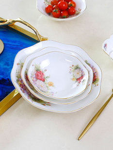 新欧洲骨瓷餐具花边圆盘盘盘家创意陶瓷深盘汤盘盘餐盘