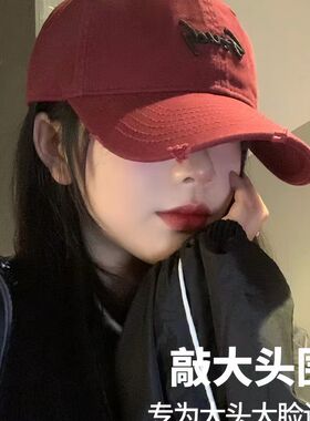 日本代购红字母复古棒球帽显脸小