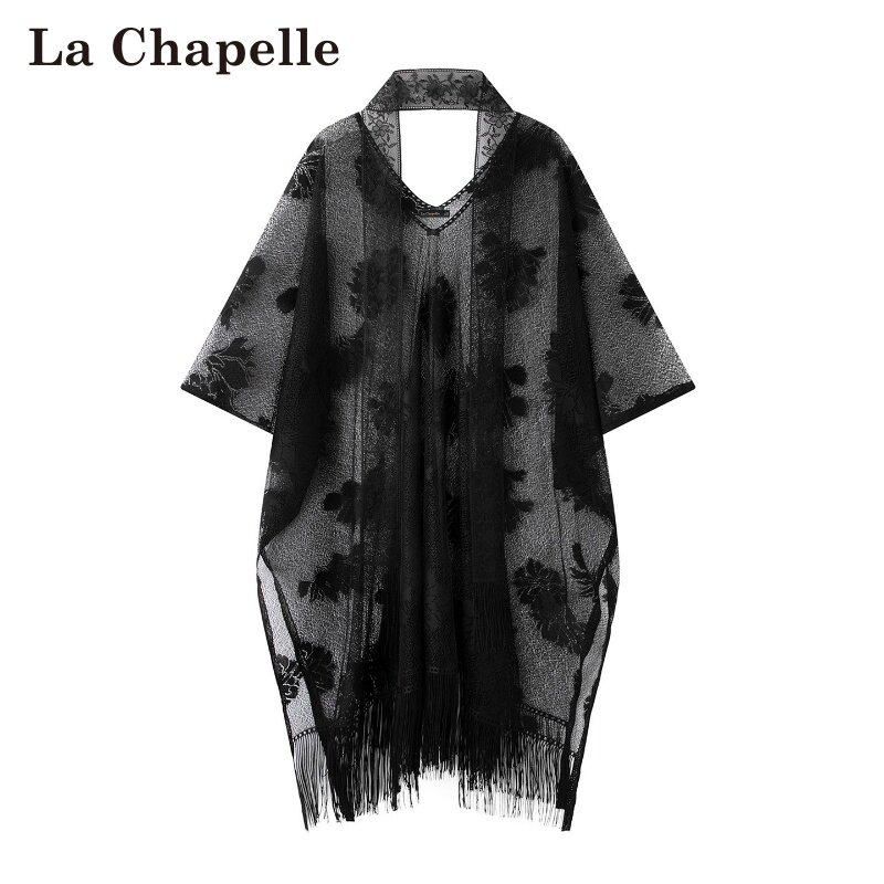 拉夏贝尔/La Chapelle春夏新款蕾丝刺绣镂空套头小衫外搭旅游披风