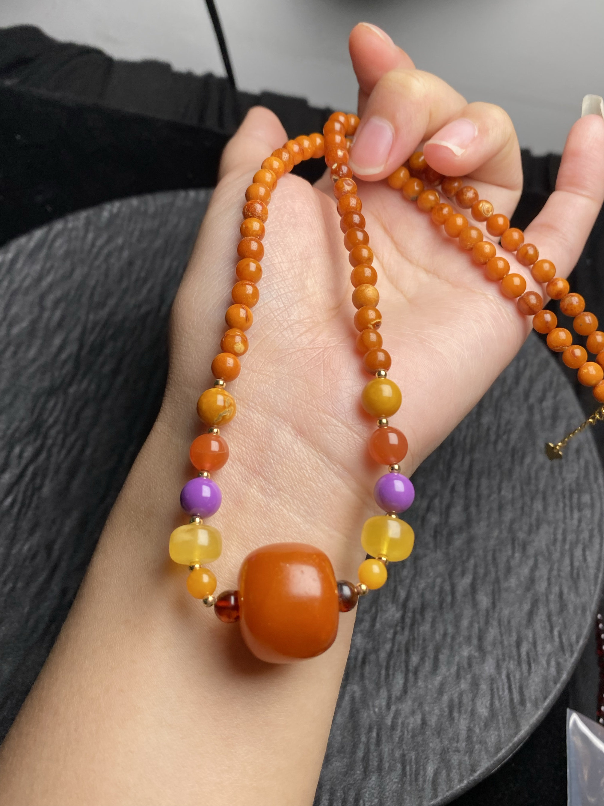 纯天然蜜蜡圆珠项链5.9mm俄料鸡油黄满蜜搭配天然蜜蜡平安扣 保真