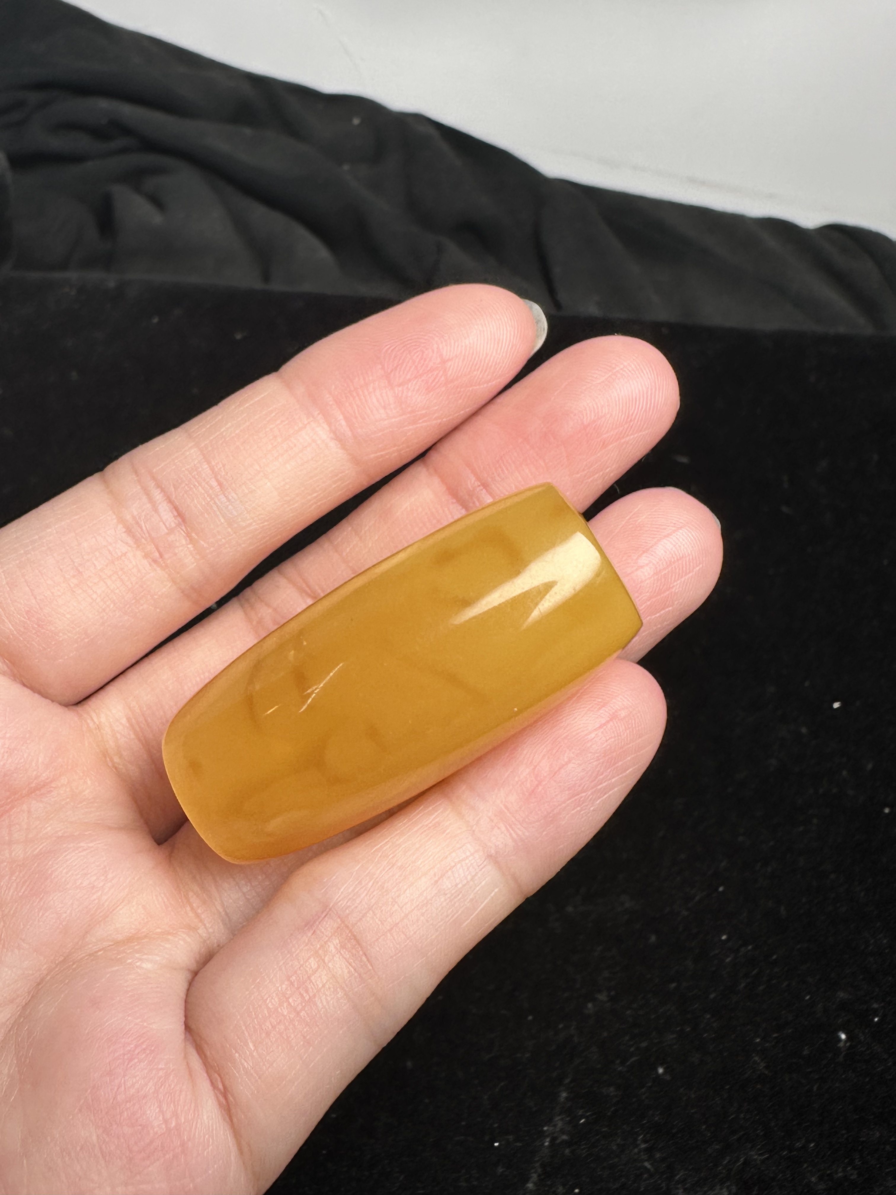纯天然蜜蜡桶珠俄料鸡油黄高品质无杂裂20*45mm 重量13.2克 保真