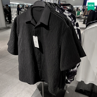 男装翻领短袖宽松皱痕效果衬衫