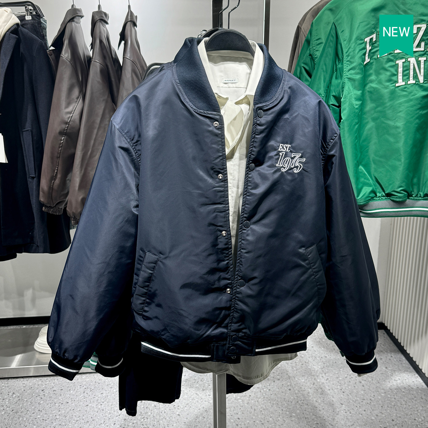 西班牙单刺绣棒球服夹棉夹克外套