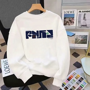 奥莱 上衣卫衣潮牌2025新款 奥特莱斯 圆领秋冬款 秀禾服 男士