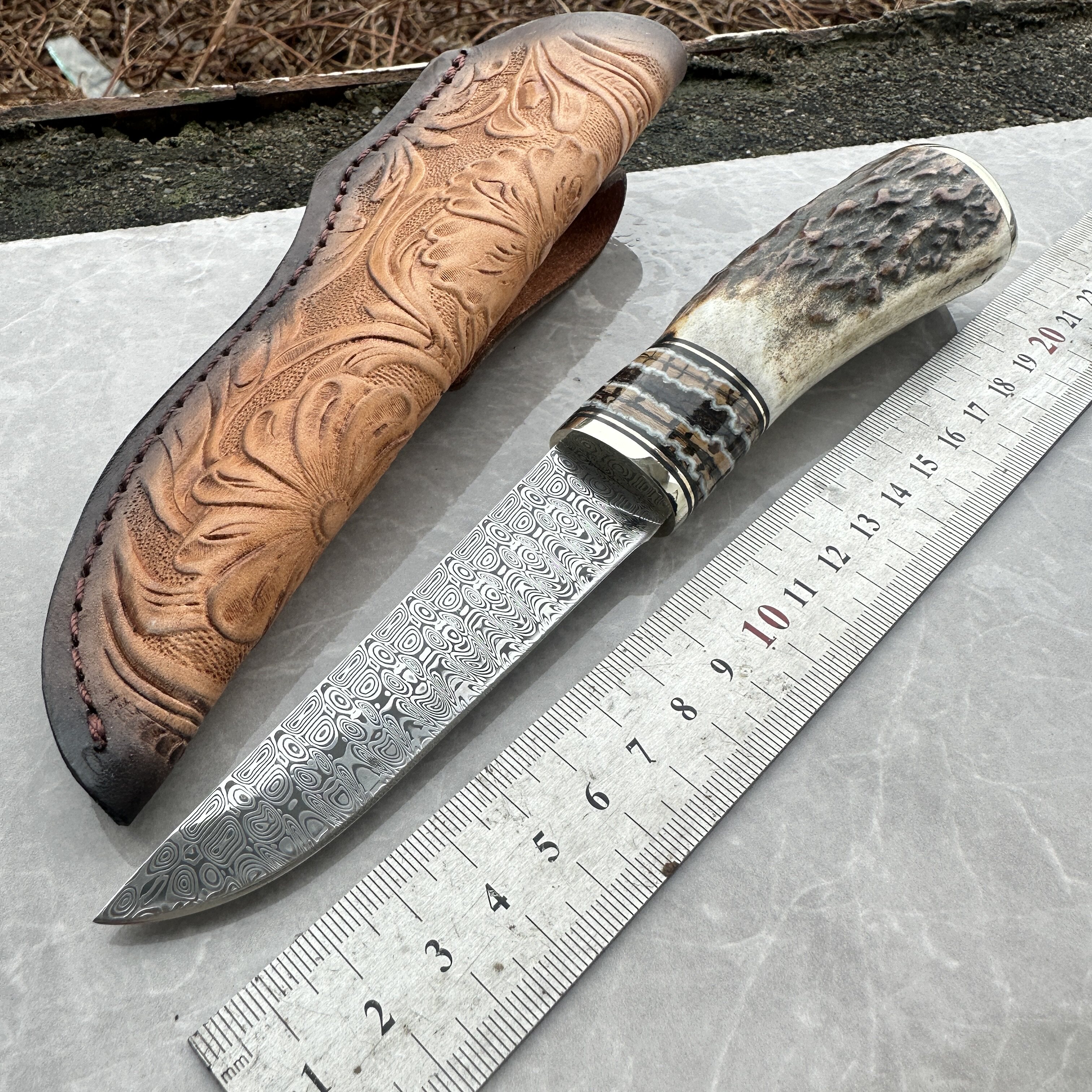 进口瑞粉大马士革钢收藏刀户外刀具手工刀鹿角直刀自产自销高硬度