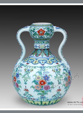 斗彩仿古瓷艺术瓷仿清雍正斗彩摘枝花纹蒜头瓶（小号）