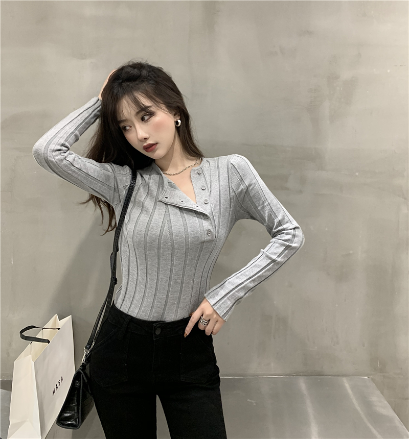 Real photo 2020 winter new irregular neckline design pit bar knitwear slim bottomed sweater