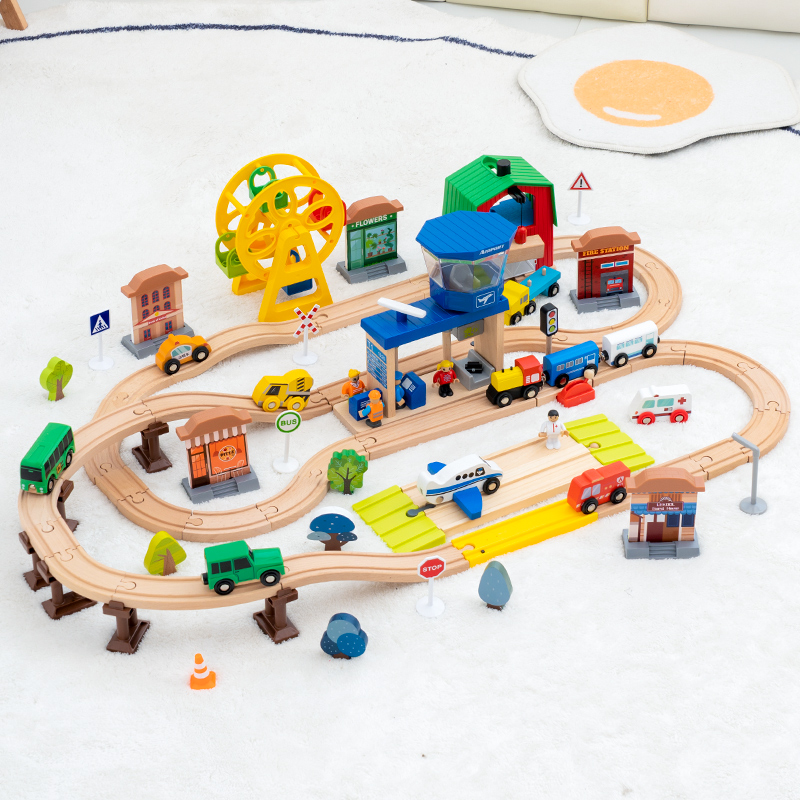 勒酷木质轨道火车玩具