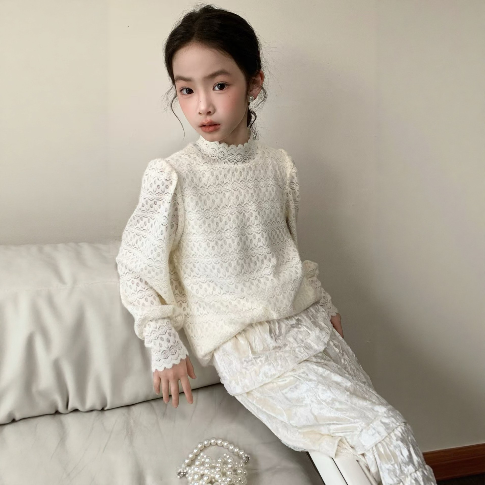 高领加绒蕾丝衫女童2025秋冬新款儿童百搭白色内搭打底衫上衣,童装/婴儿装/亲子装,毛衣/针织衫,淘宝优惠券,粉丝福利购,淘宝优惠卷