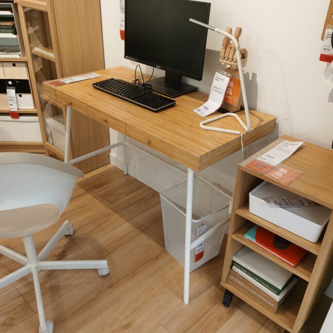 特惠 ikea大连宜家 利罗森 书桌电脑桌写字桌办公桌竹子桌