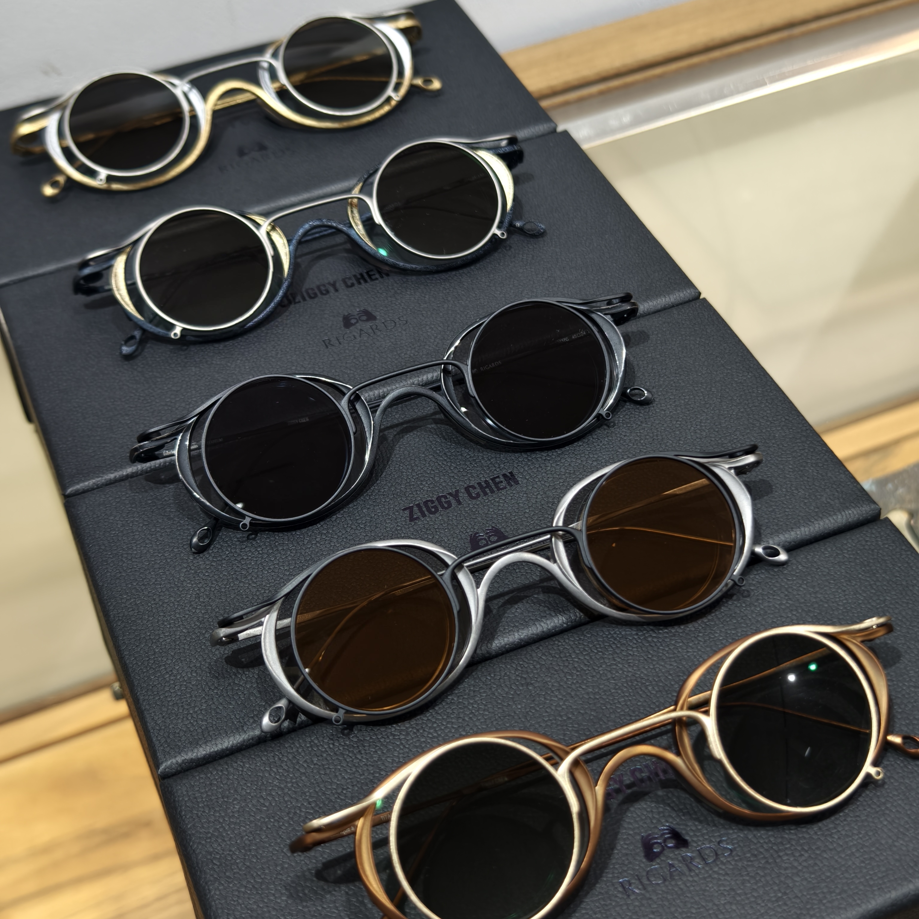 RIGARDS新品ZIGGY CHEN联名款 RG1943ZC 椭圆框钛制镜架/磁吸墨镜