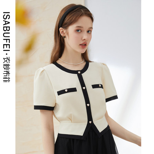 小香风圆领针织T恤优雅圆领设计