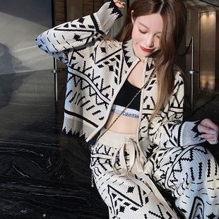 针织休闲套装2025秋冬新款女小香风运动两件套洋气